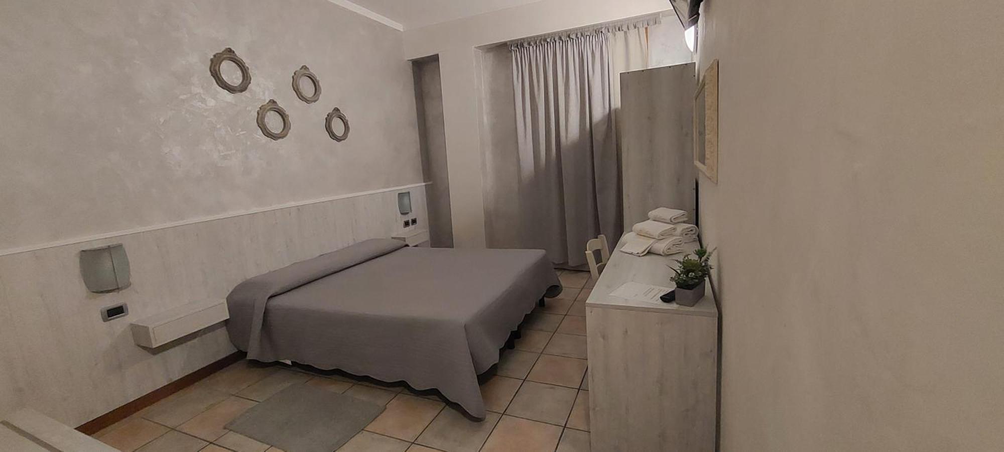 Hotel Trotter Leno Extérieur photo