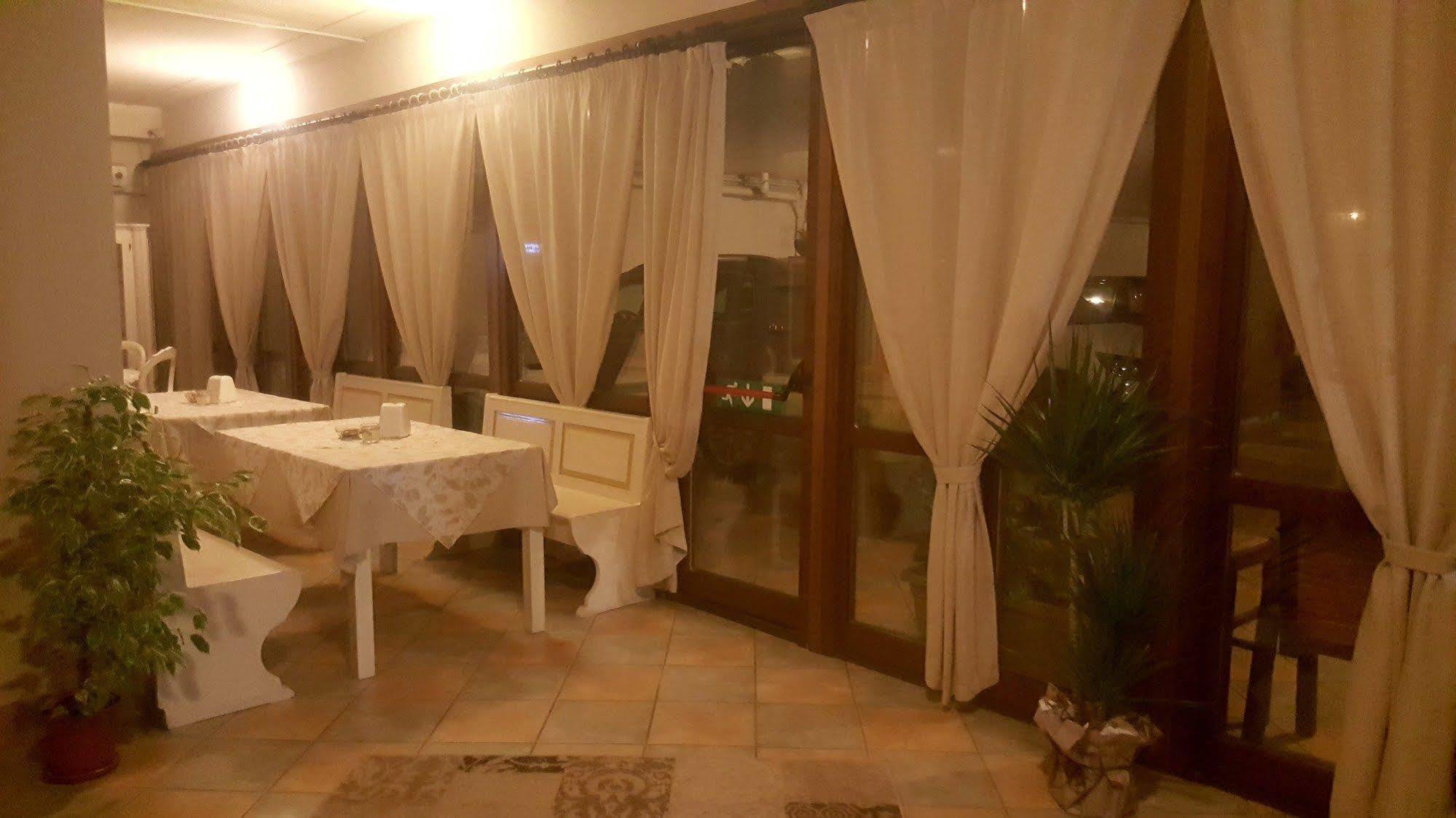 Hotel Trotter Leno Extérieur photo